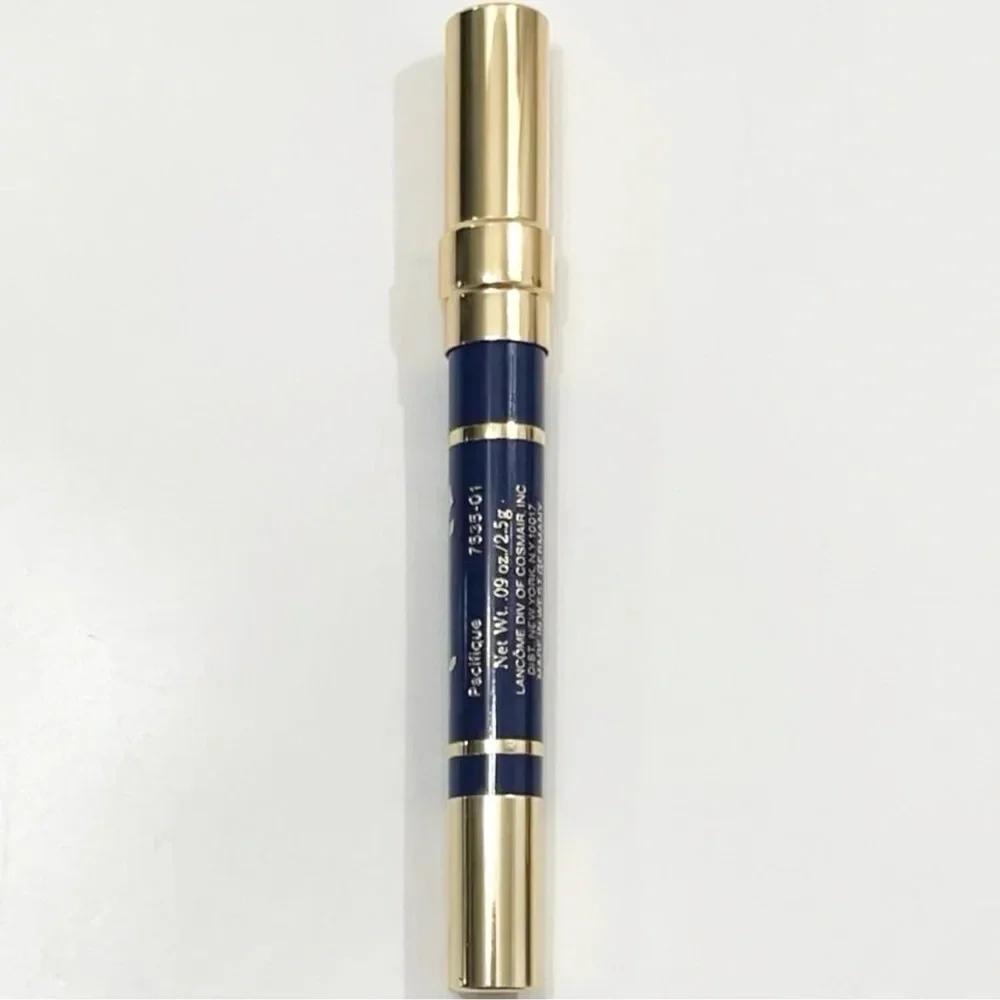 Lancôme Pacifique Waterproof Eyeshadow Crayon